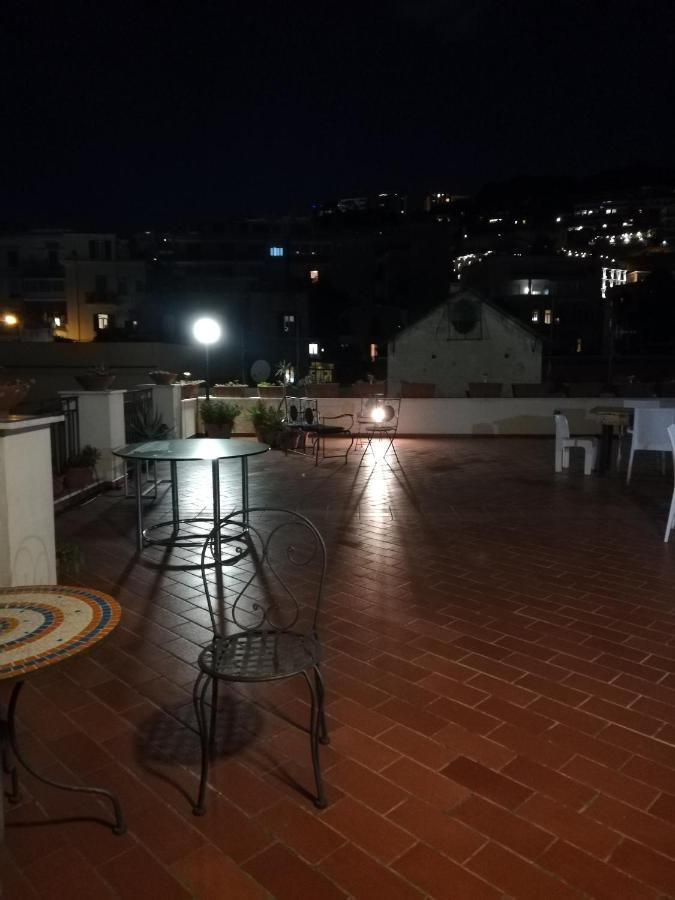 Le Terrazze A Mergellina Naples Exterior photo